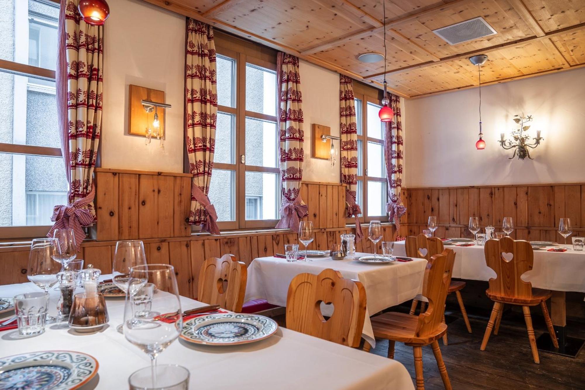 Hotel Cervo Sils-Maria Extérieur photo