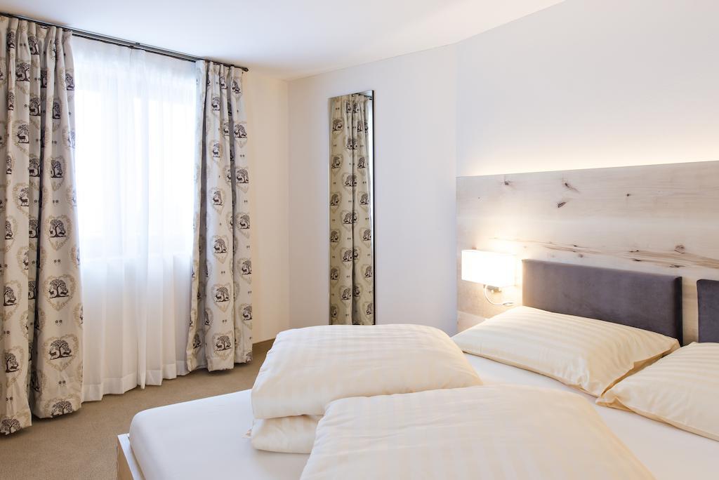 Hotel Cervo Sils-Maria Extérieur photo